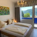 Nikolasch Hotel