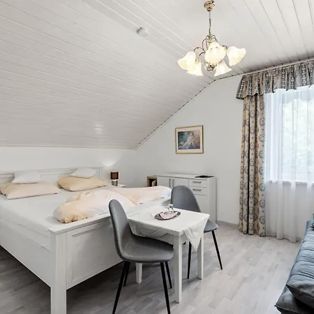 Nikolasch Mit Eigenem Seebad - Adults Preferred Millstatt