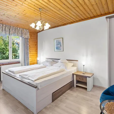 Hotel Nikolasch Mit Eigenem Seebad - Adults Preferred Millstatt