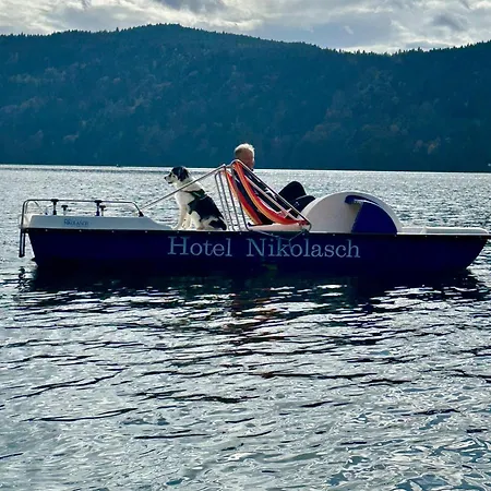 Hotel Nikolasch Mit Eigenem Seebad - Adults Preferred 4*